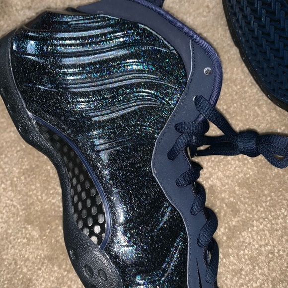 glitter foamposites